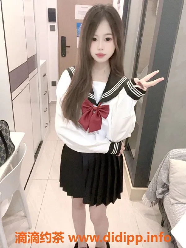 广州楼凤-番禺嫩妹小怡，700元69服务体验