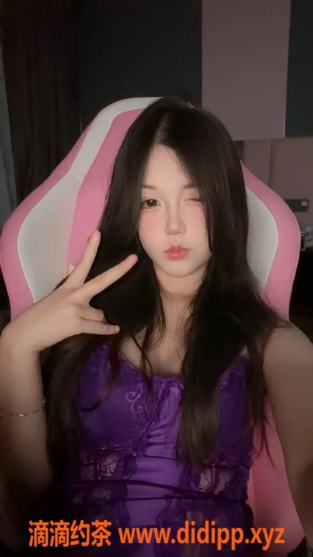 深圳楼凤-福田小火狸，1500元单人服务，2900元双人享受