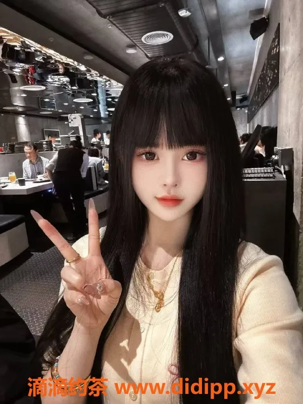 深圳楼凤资源信息,南山陈哒哒，茶费950p，火爆服务等你体验！