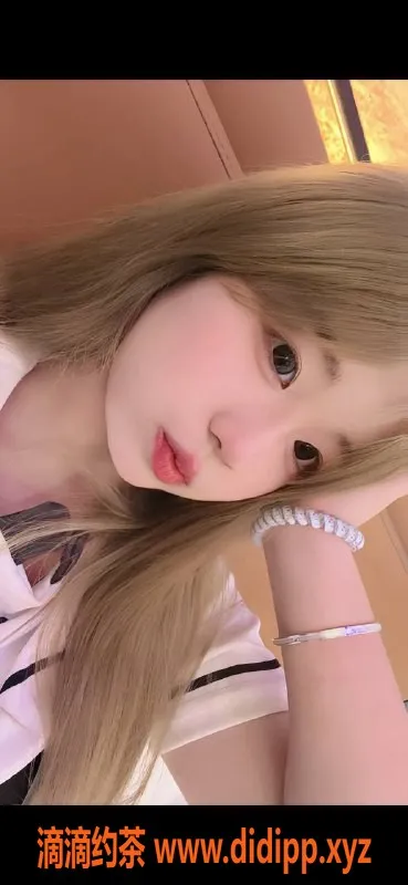 深圳楼凤-宝安小晴，嫩妹服务，600元起