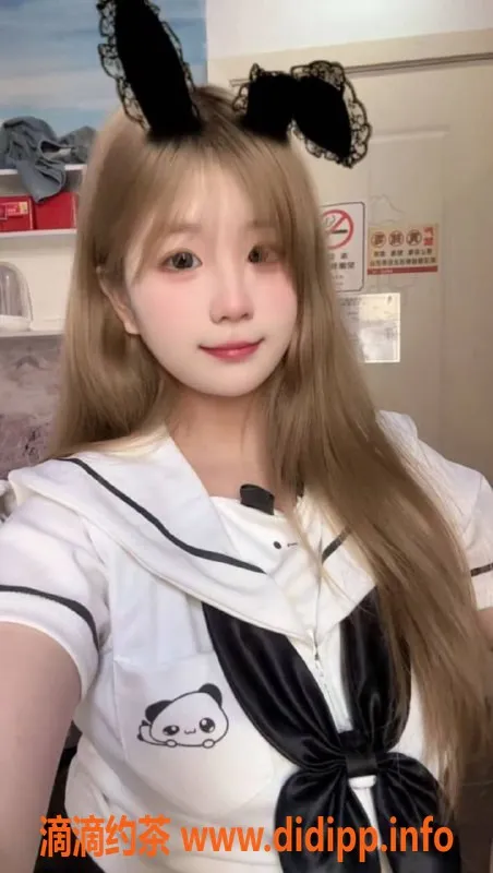 深圳楼凤-宝安小晴，嫩妹服务，600元起