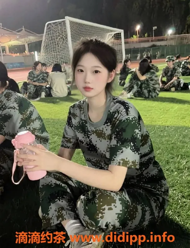 深圳楼凤资源信息,深圳福田嫩妹小妮，1300p超值体验