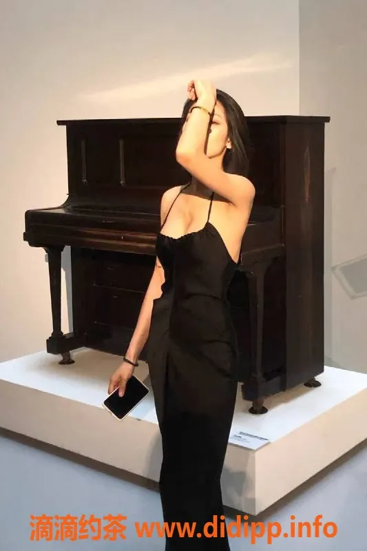 深圳楼凤-福田 Adele（芝麻）专业服务，贴心愉悦体验