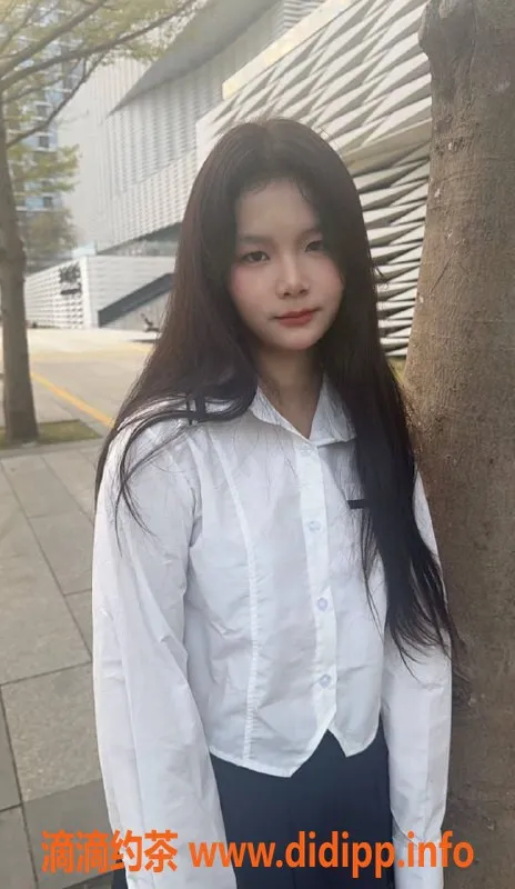 深圳楼凤-龙华小青，1300pp双修，服务多样