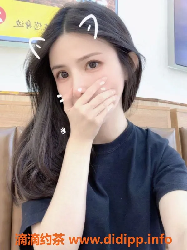 深圳楼凤资源信息,龙岗小可，1300元的超值享受！