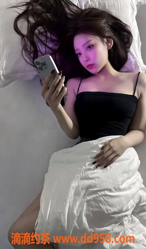 杭州楼凤-杭州21岁花仙子，身高166cm，46kg，服务热情！