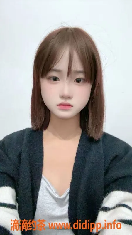 深圳楼凤-龙华欣欣，699元起，激情服务等你来体验！