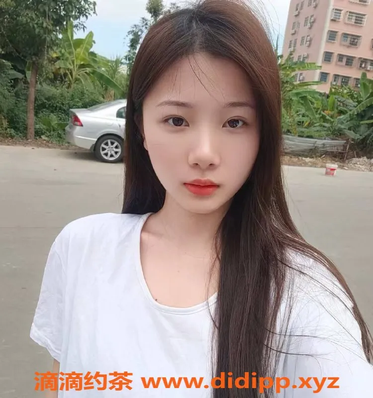 广州楼凤-天河御姐小琳，800p起，69p服务等你体验