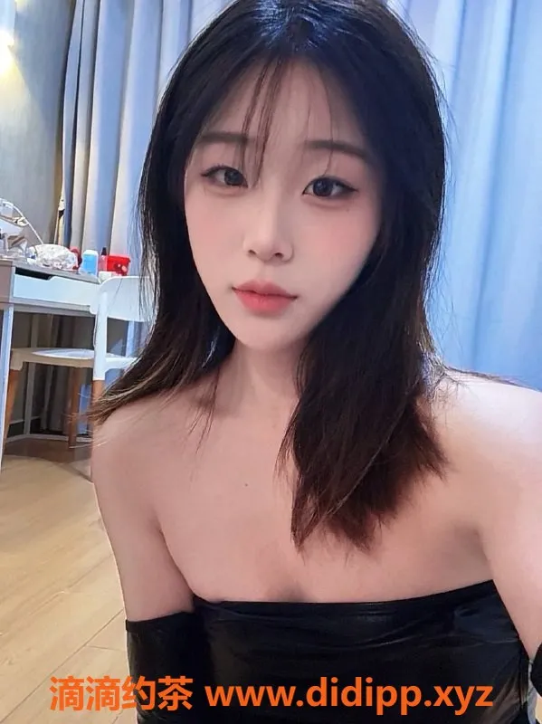 深圳楼凤-龙华子怡，1000元单人，1800元双人服务