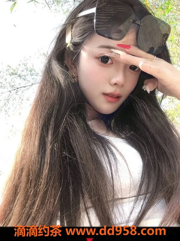 深圳楼凤-南山嫩妹小小安，1600PP享制服与六九服务