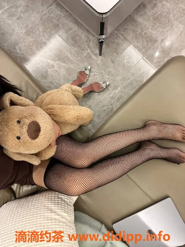 东莞楼凤-江苏南城新人柚子，600元起步，服务一流