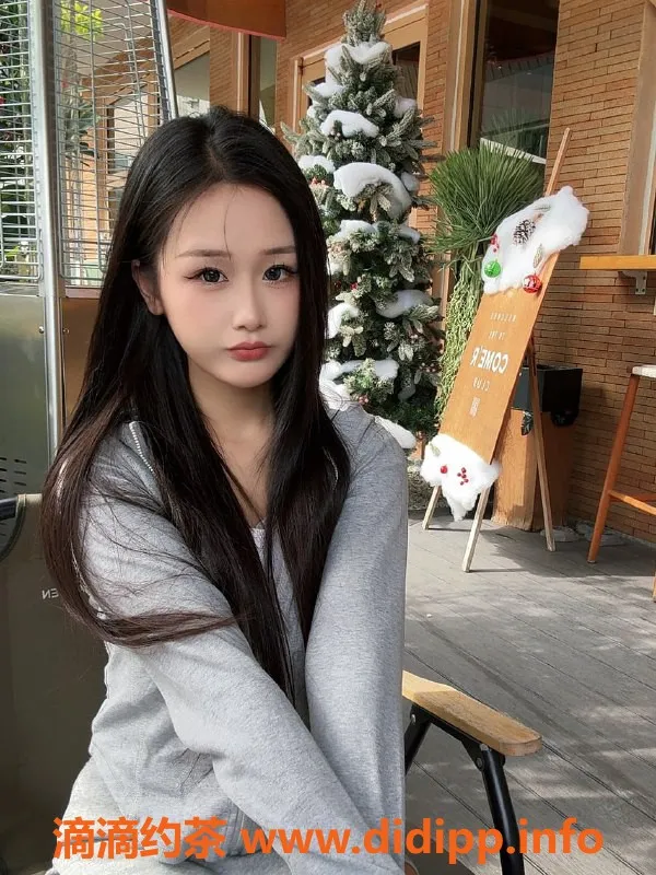 兰州楼凤-七里河妮妮，精致面容，特色共浴推油服务