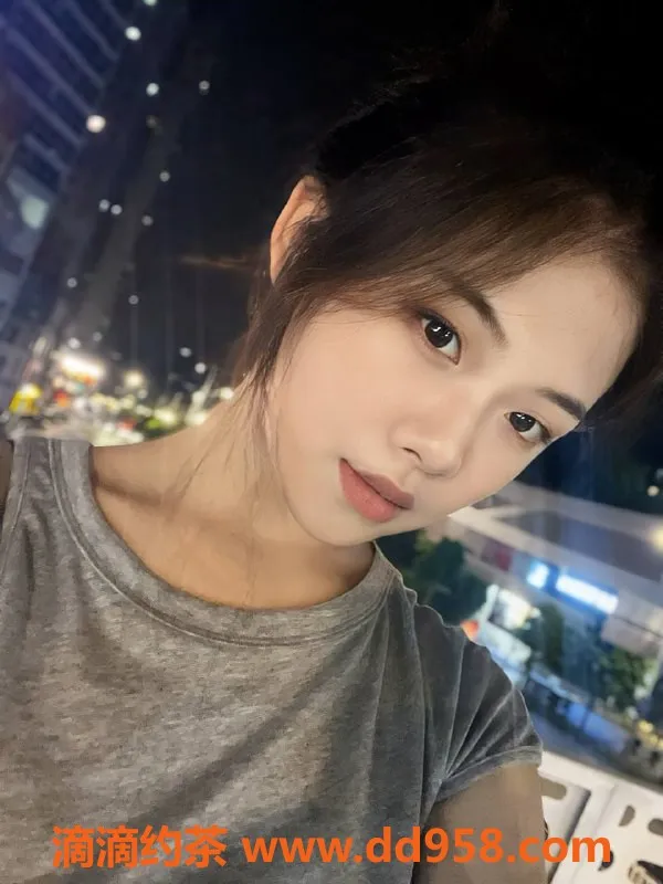 深圳楼凤-南山小汤唯，899元享鸳鸯浴，69全新体验！