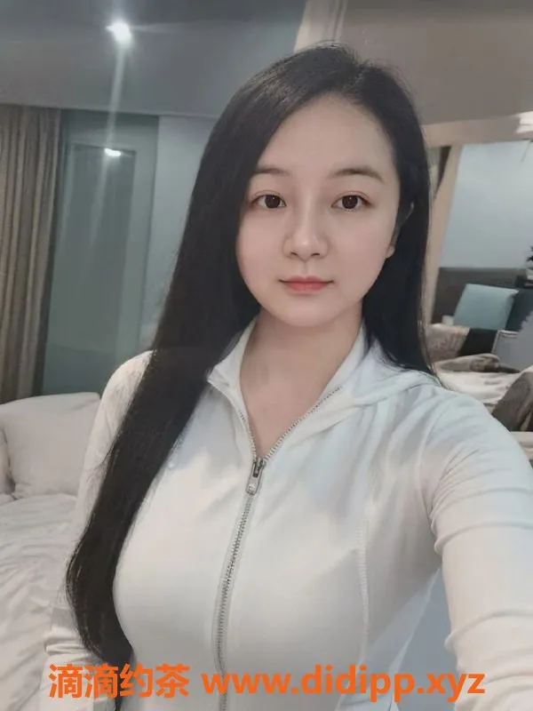 广州楼凤-佛山曈曈(锦瑟) 巨乳水中潇服务 500P