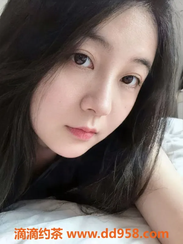 广州楼凤-佛山曈曈(锦瑟) 巨乳水中潇服务 500P