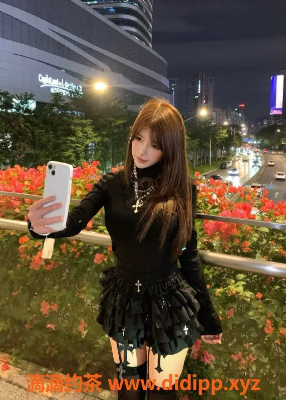 深圳楼凤-南山小乖，1500元单人服务，2700元双人激情体验