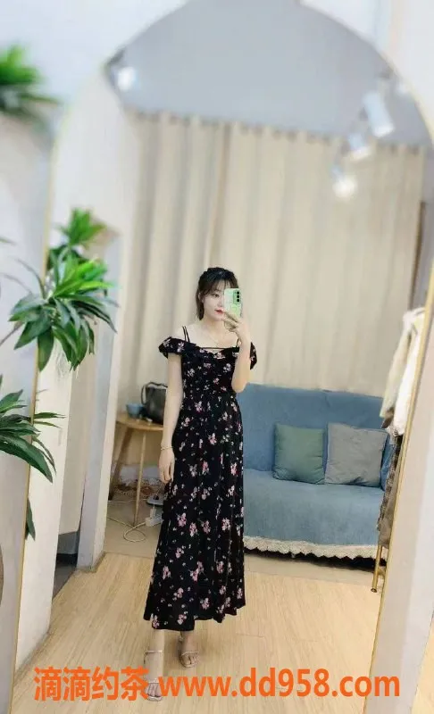 深圳楼凤资源信息,龙岗瞌睡虫，身材火辣的御姐等你来体验