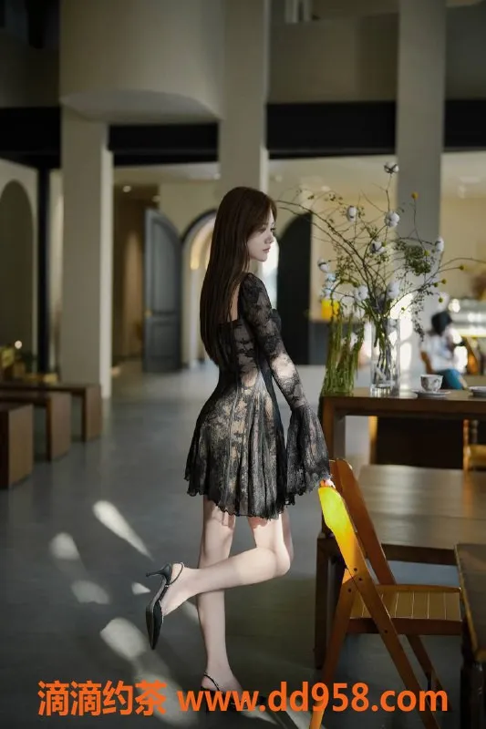 深圳楼凤-福田若即 171cm 100斤 26岁 御姐服务