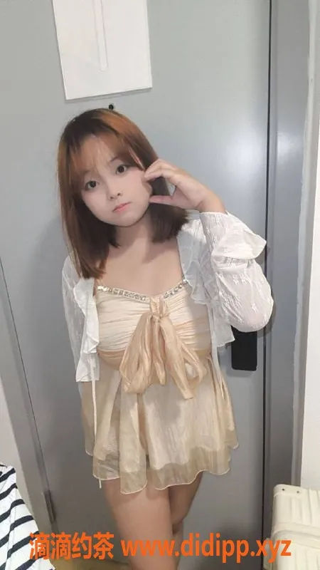 深圳楼凤-宝安小琳，800茶费，1500私聊，超值体验