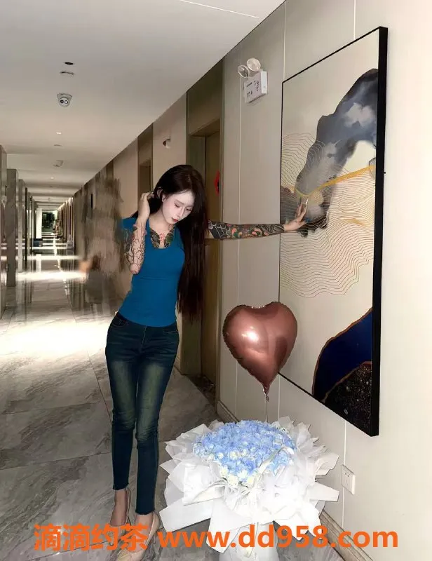 深圳楼凤-福田嫩妹可欣，800元体验热情服务