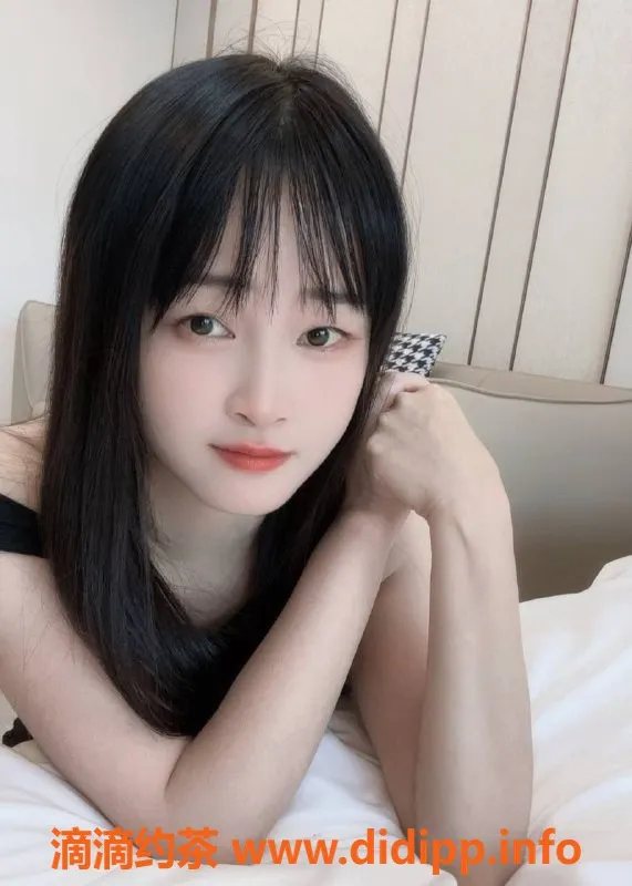 深圳楼凤-宝安米可儿，161cm、45kg，500元起服务无忧