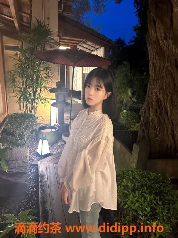 深圳楼凤-南山嫩妹柚柚，1600p服务灵动多样