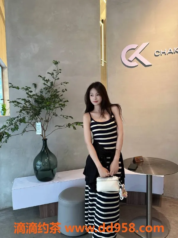 深圳楼凤-龙华长腿美女橙子，21岁，168cm，48kg，1300元起