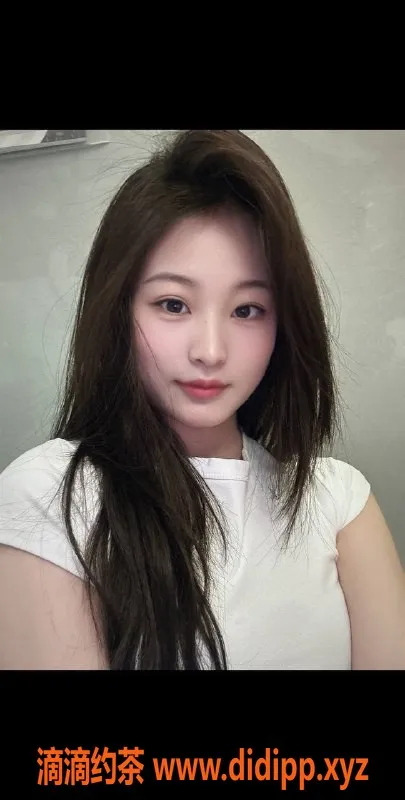 深圳楼凤资源信息,龙华长腿美女橙子，21岁，168cm，48kg，1300元起