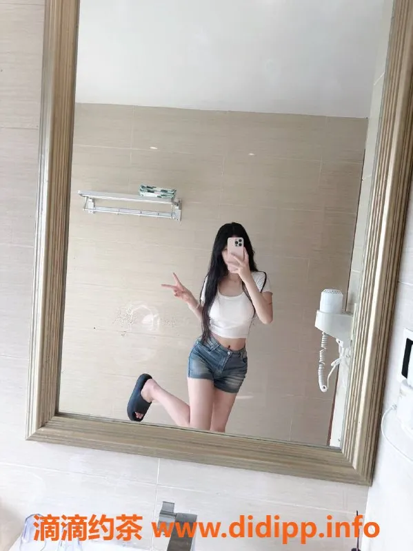 深圳楼凤-嫩妹小玉，深圳福田1000元私享服务