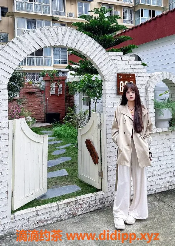 成都楼凤资源信息,成华区嫩妹醒醒，代聊服务7P体验