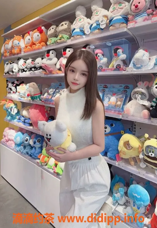 福州楼凤-石狮嫩妹茜茜，161身高，颜值爆表
