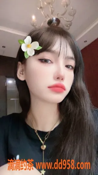 广州楼凤-天河凌熙，时尚达人Cosplay私教，900P享受