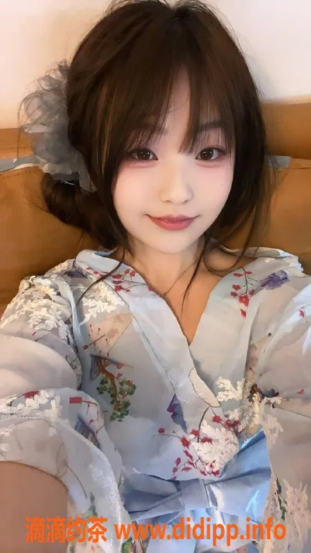 深圳楼凤-龙华小雅婷，152cm，80斤，专业服务