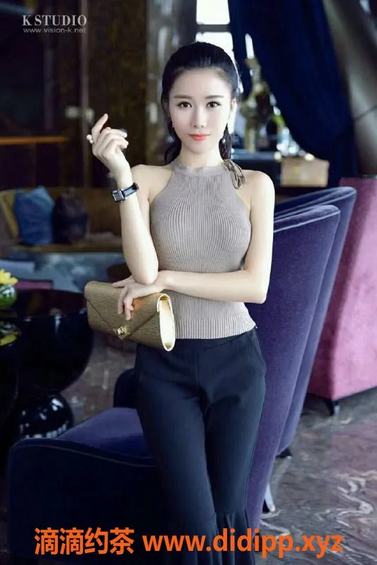 广州楼凤-白云香奈儿，御姐风格，1500元私教体验