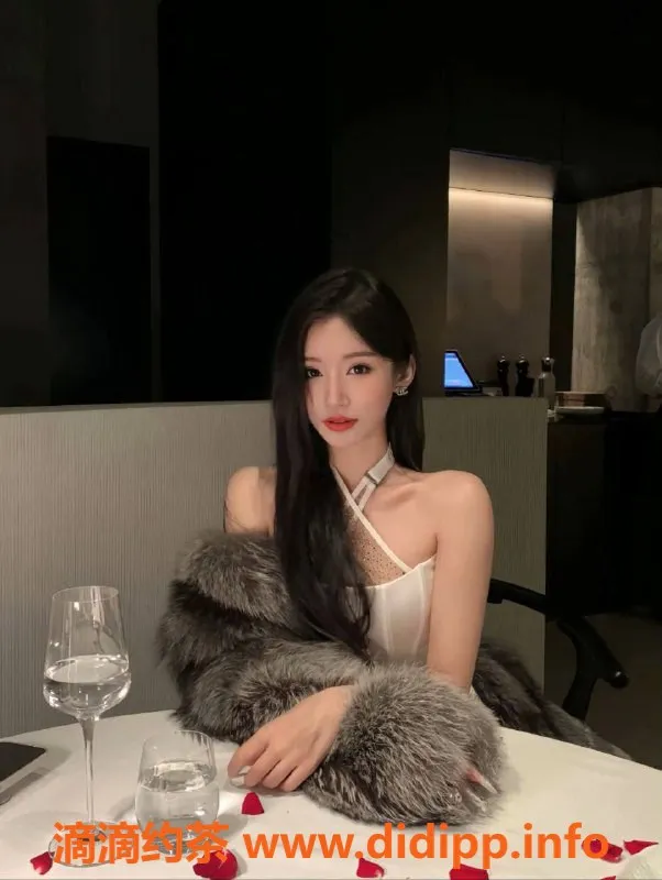 深圳楼凤资源信息,上海虹口伊莉，1600元体验超值服务