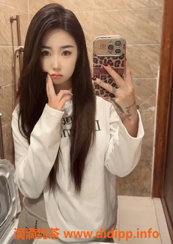 深圳楼凤-罗湖露楠，1200元体验私密服务