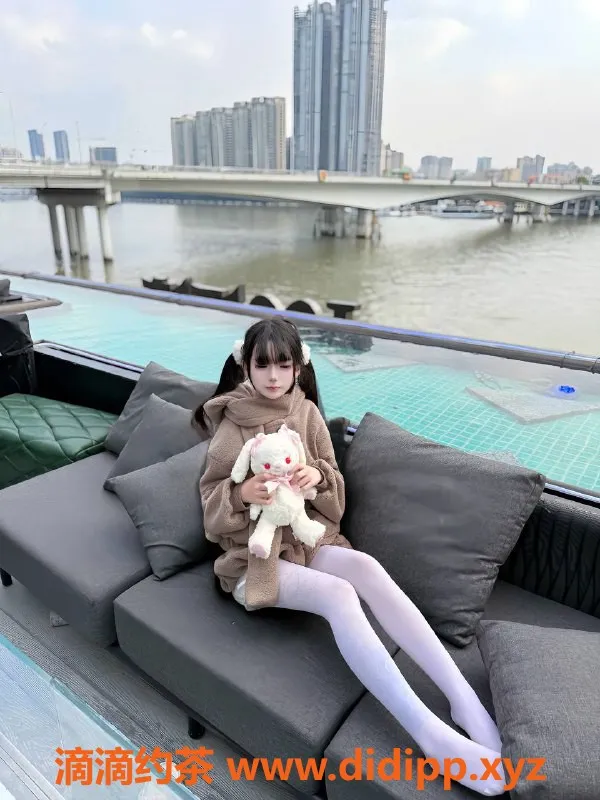 深圳楼凤资源信息,龙华嫩妹小猫猫，1088起，超实惠服务等你来享！