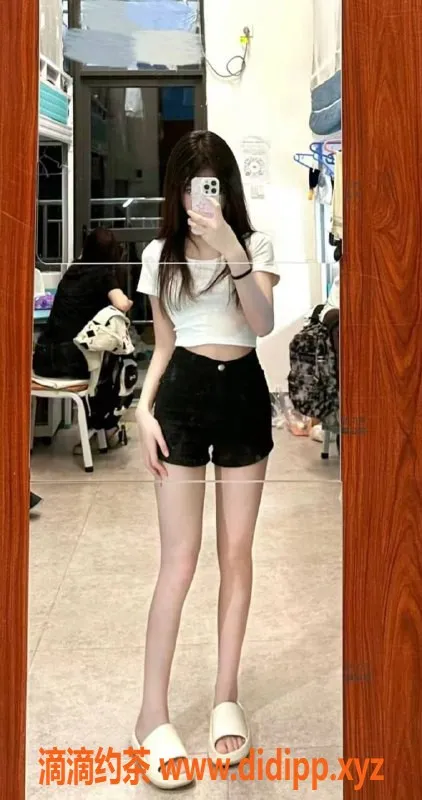 珠海楼凤-拱北妮妮，身材火辣，待客热情！