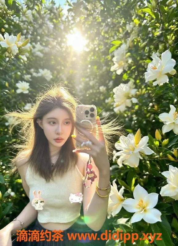 深圳楼凤-深圳南山嫩妹云朵，800价格双向服务