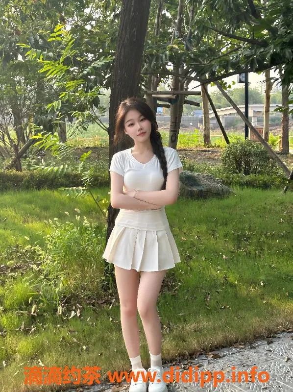 深圳楼凤-南山米儿，1188元体验鸳鸯浴与胸推服务