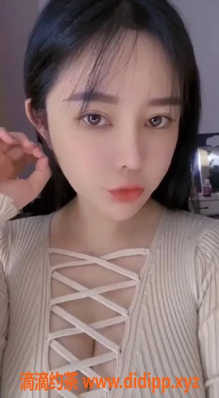 深圳楼凤-深圳南山嫩妹沐橙，900元带你享受双向服务