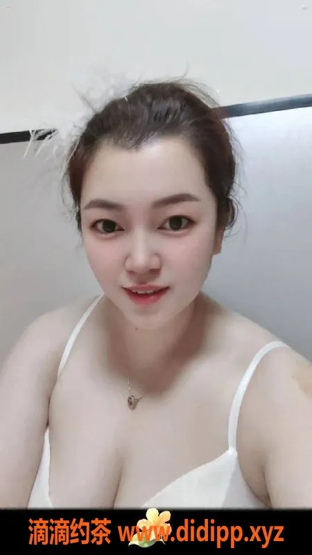 深圳楼凤资源信息,深圳龙华香香，400元私密服务等你来体验