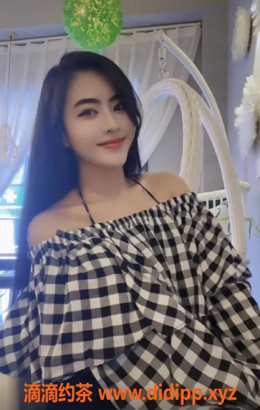 广州楼凤-天河御姐Rite，丝袜情趣大长腿，700P起