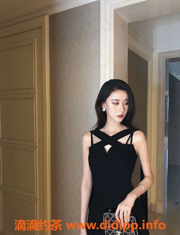 广州楼凤-唐嫣 - 天河御姐 700p 69服务大长腿来袭