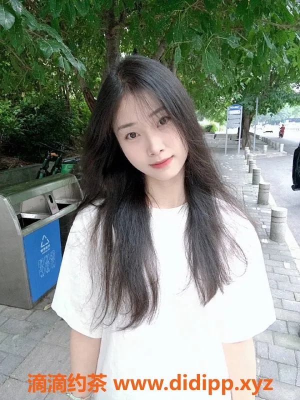 深圳楼凤-福田区嫩妹小泡芙，服务优质，调情刷水准高