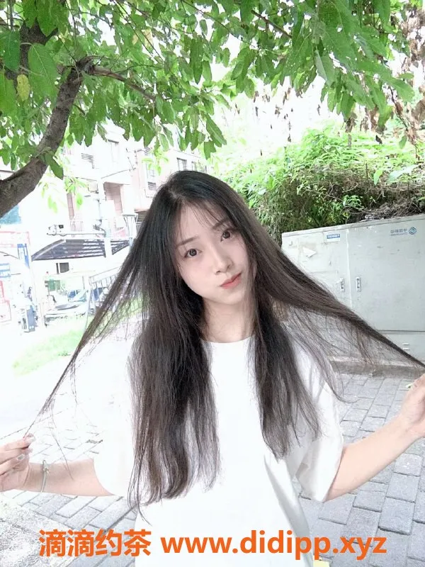 深圳楼凤-福田区嫩妹小泡芙，服务优质，调情刷水准高