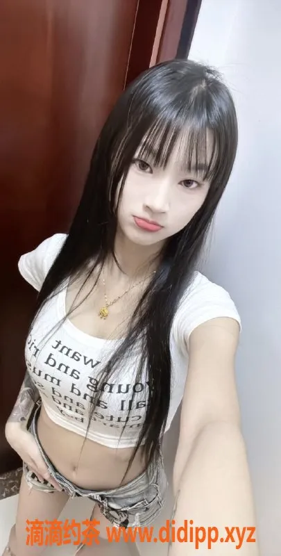 广州楼凤资源信息,天河妩媚御姐豆豆，COS造型800P体验