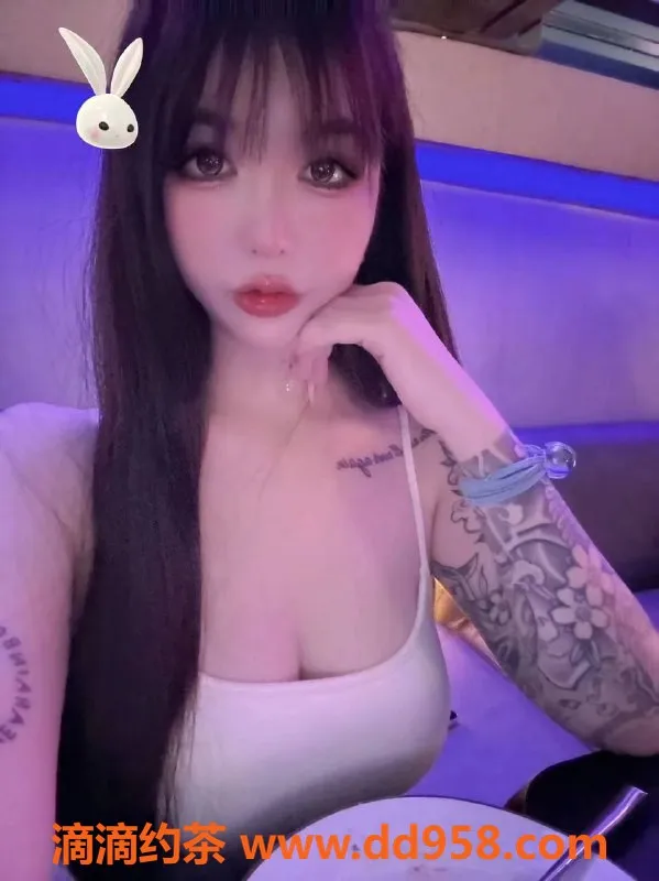 广州楼凤-天河妩媚御姐小乔，800P私教服务等你来体验！