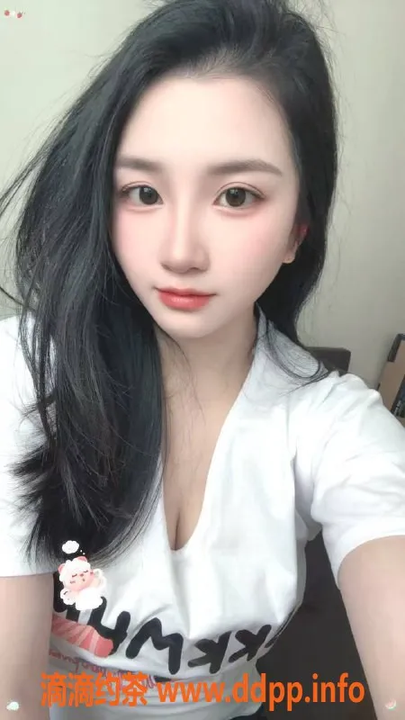 深圳楼凤-罗湖萌萌，身高162，90斤，价格900P起