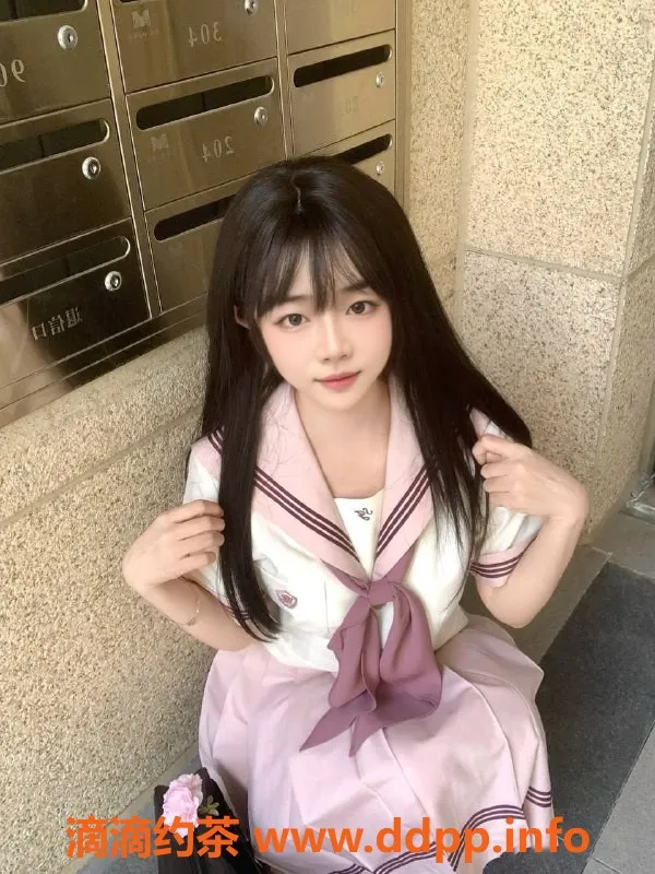 深圳楼凤-福田恩恩，21岁娇小萝莉，160B 40kg，800P起